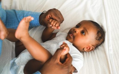 Améliorer le sommeil de bébé quand il est enrhumé